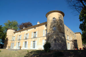 façade arrière du château de Châteaudouble