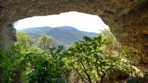 Randonnée du Pont des Sarrasins au-dessus de Châteaudouble
