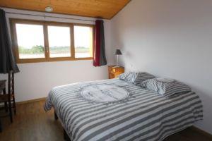 Chambre du château du gîte le Chacelou à Châteaudouble