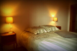 Chambre du clocher du gîte le Chacelou à Châteaudouble